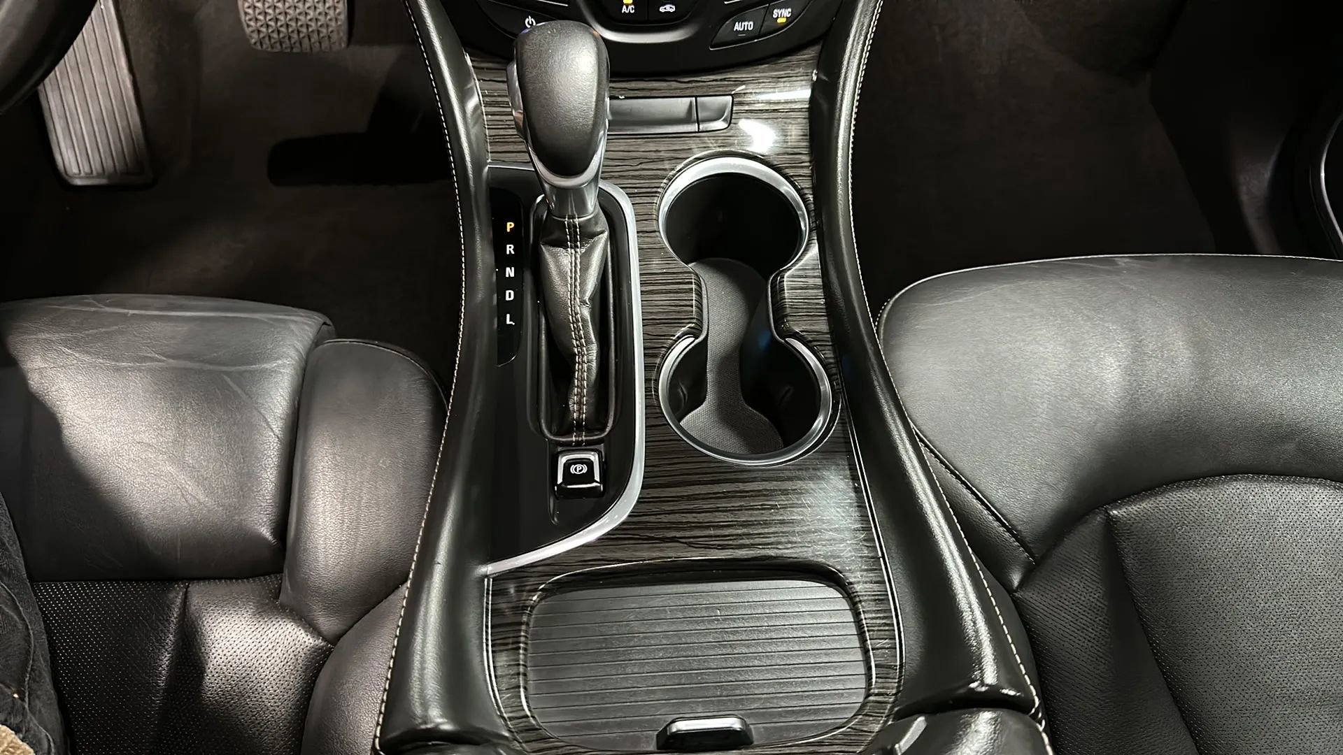 Used 2016 Buick Envision Premium image 25