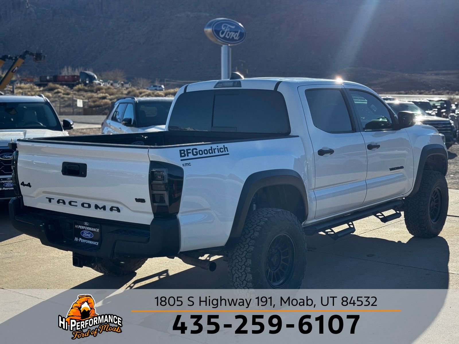 Used 2023 Toyota Tacoma TRD Off-Road image 7
