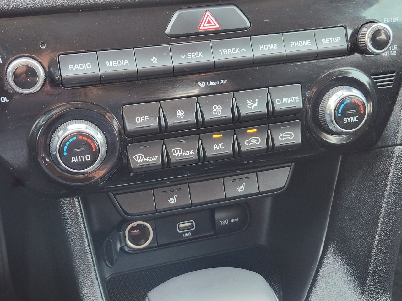 Used 2021 Kia Sportage EX FWD image 16