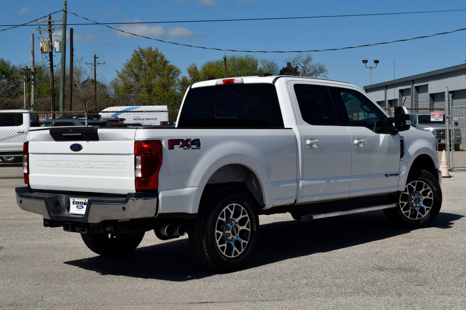 Used 2021 Ford F250 Lariat w/ Lariat Ultimate Package image 6