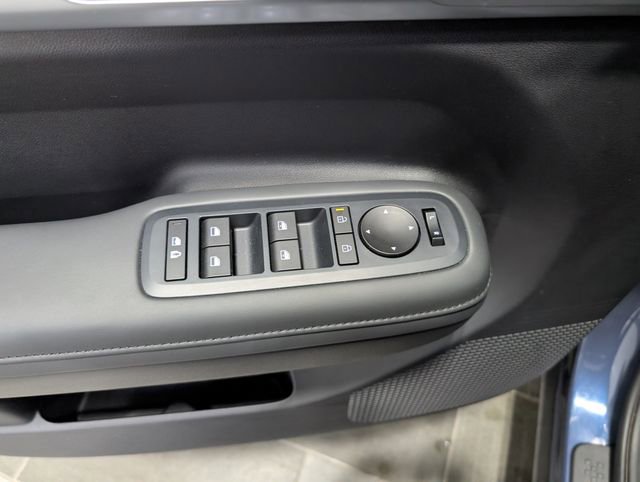 Used 2026 Hyundai Santa Fe SEL AWD/4WD image 14