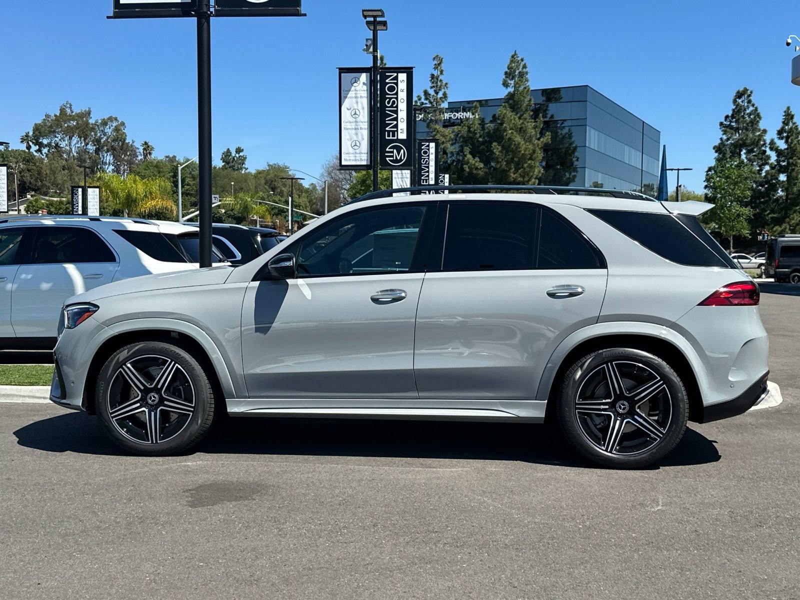 New 2026 Mercedes-Benz GLE 580 4MATIC image 6