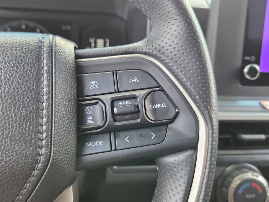 Certified 2025 Toyota 4Runner SR5 AWD/4WD image 24