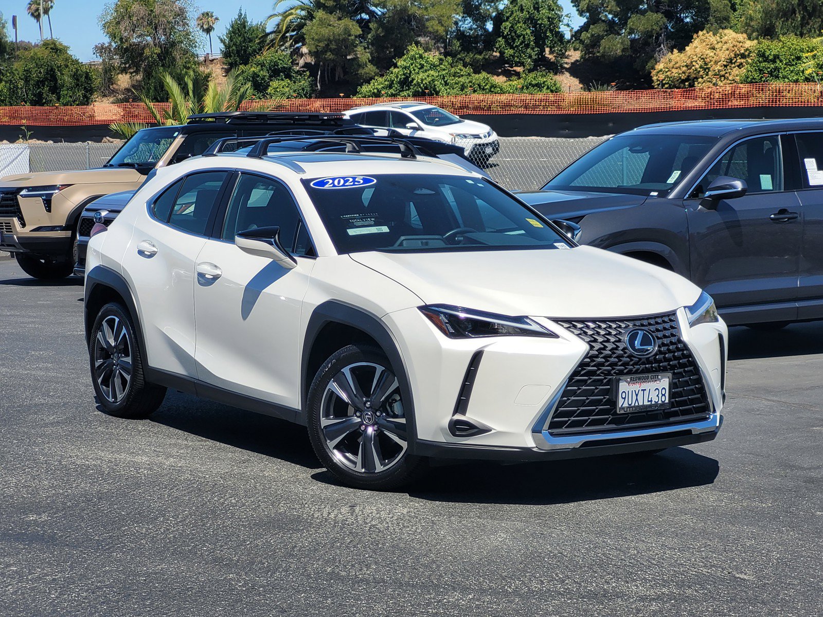 Certified 2025 Lexus UX 300h FWD w/ Accessory Package (Z2) image 1
