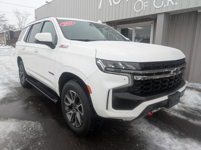 Used 2021 Chevrolet Tahoe Z71 w/ Luxury Package image 2