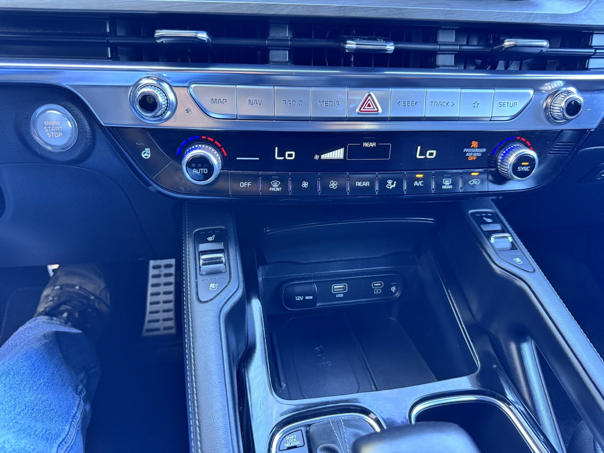 Used 2023 Kia Telluride SX X-Line image 28