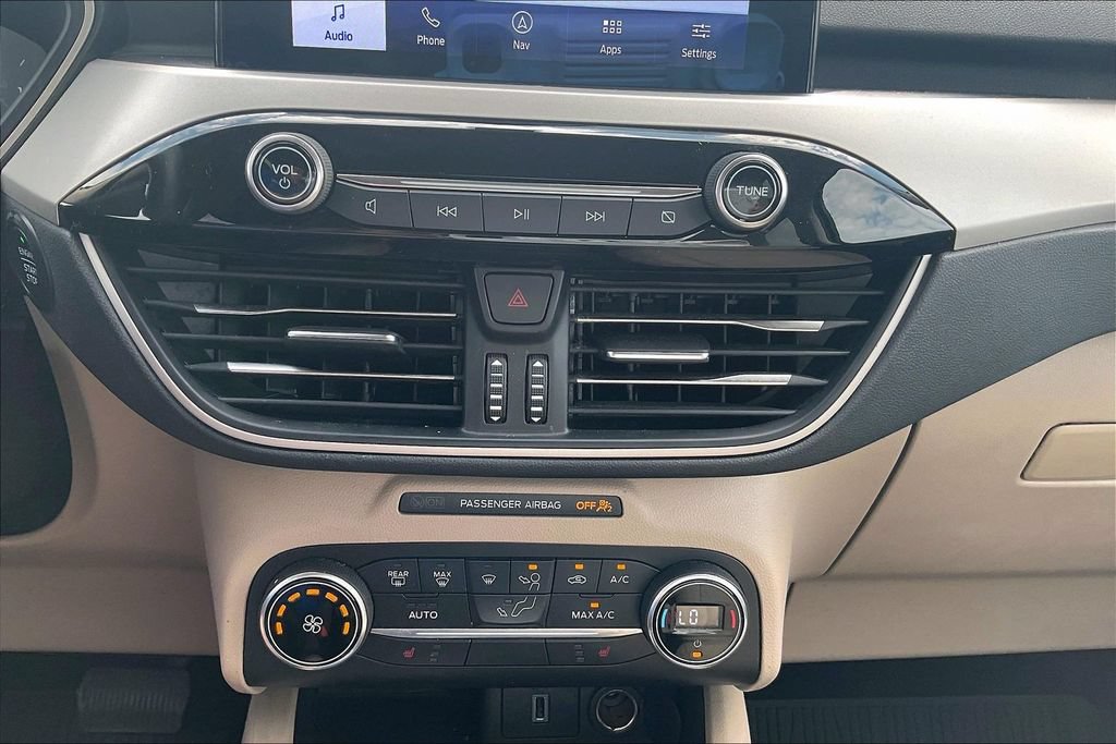 Used 2020 Ford Escape SE FWD image 15