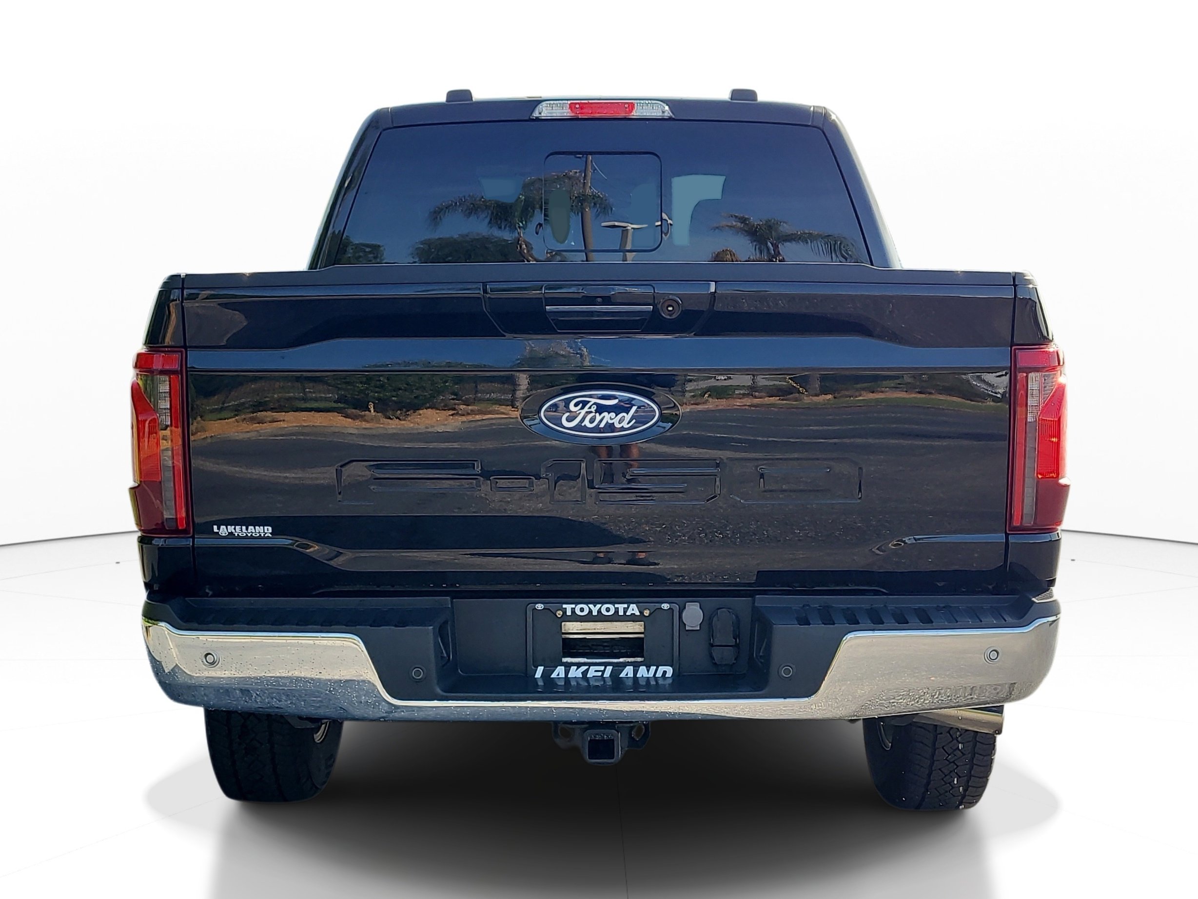 Used 2024 Ford F150 XLT w/ Equipment Group 302A MID image 6