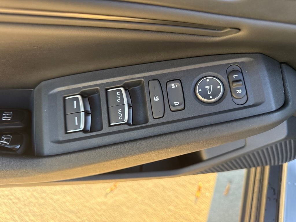 New 2025 Honda Accord SE image 24