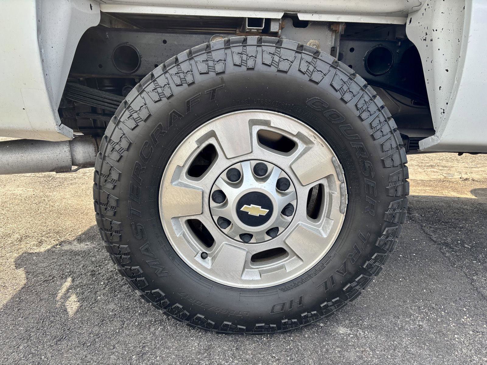 Used 2014 Chevrolet Silverado 2500 LT image 19