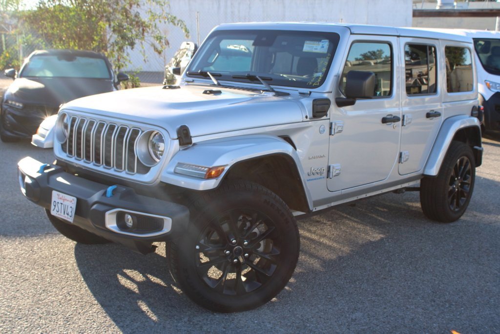 Used 2024 Jeep Wrangler Unlimited Sahara