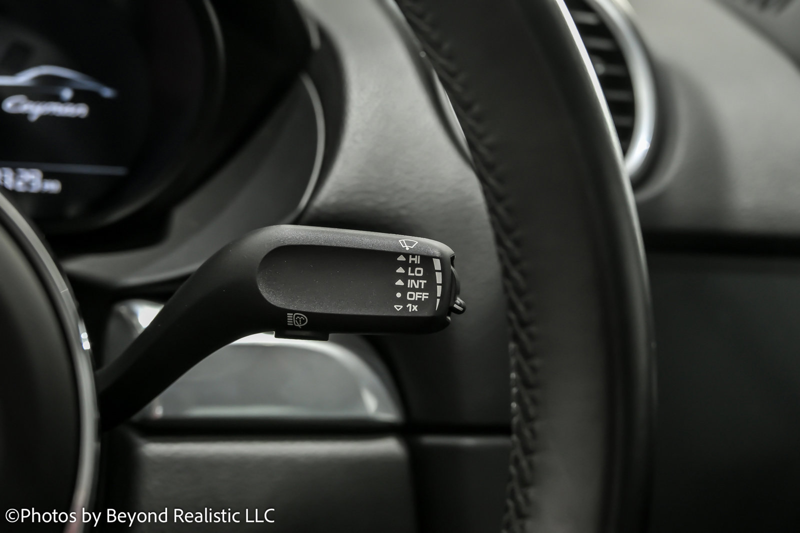 Used 2023 Porsche 718 Cayman T w/ Sport Chrono Package image 28