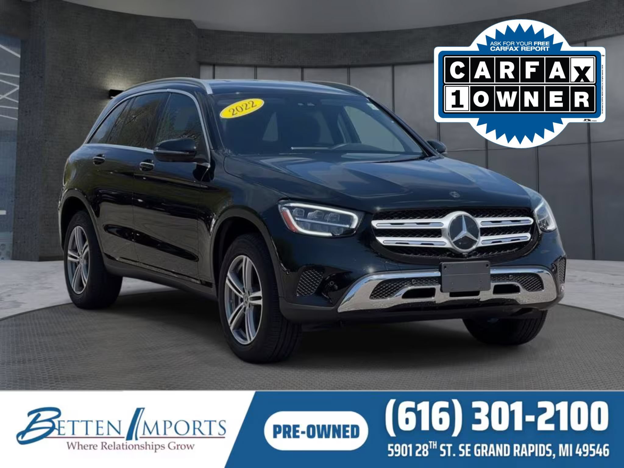 Used 2022 Mercedes-Benz GLC 300 4MATIC w/ Premium Package Lite image 1