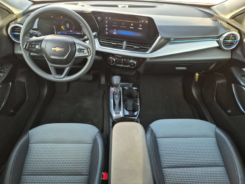 Used 2026 Chevrolet Trax LT FWD image 26