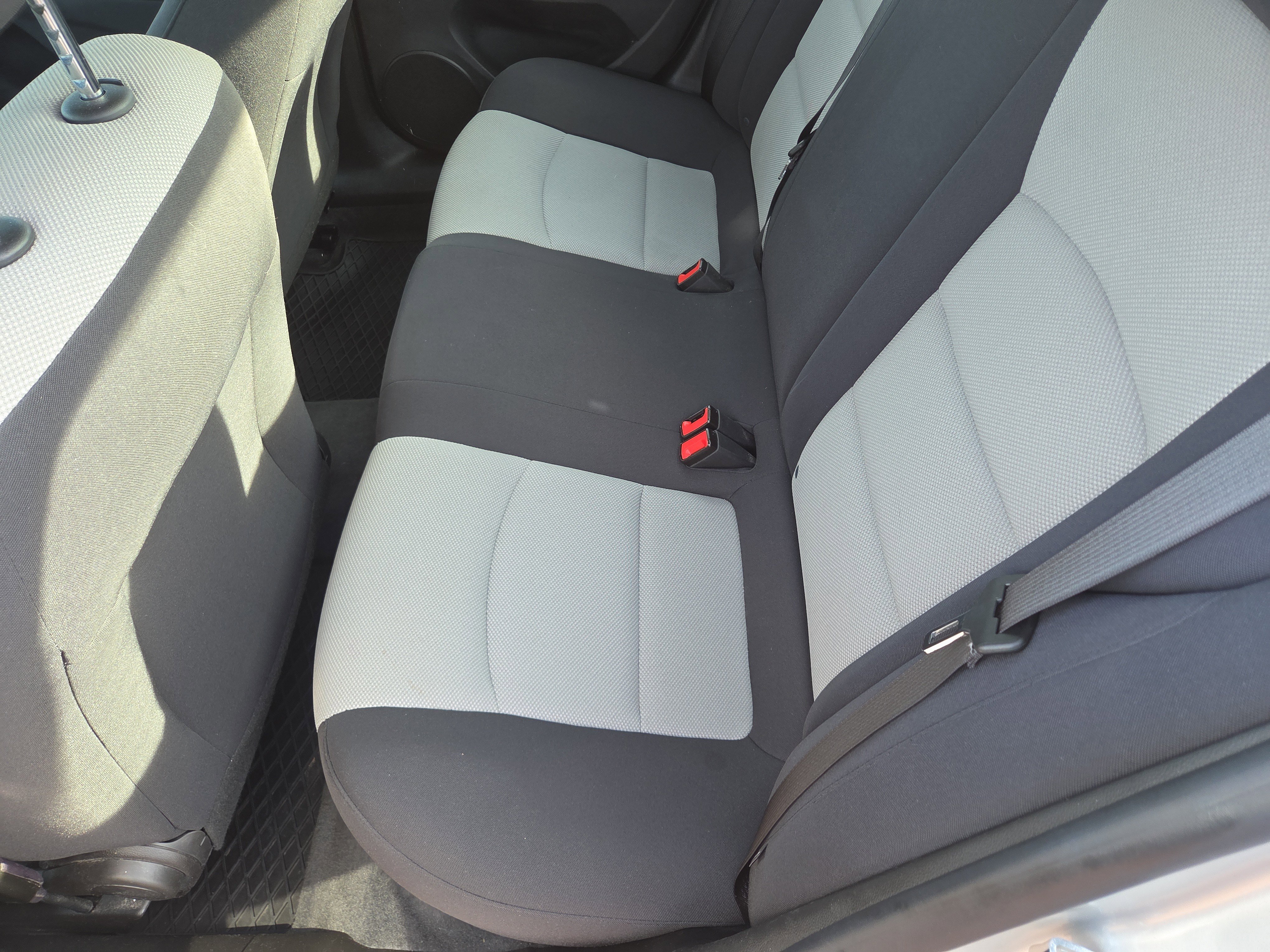 Used 2016 Chevrolet Cruze LS image 18