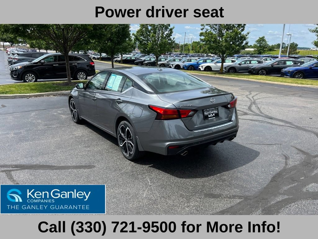 Used 2023 Nissan Altima 2.5 SR AWD/4WD image 14