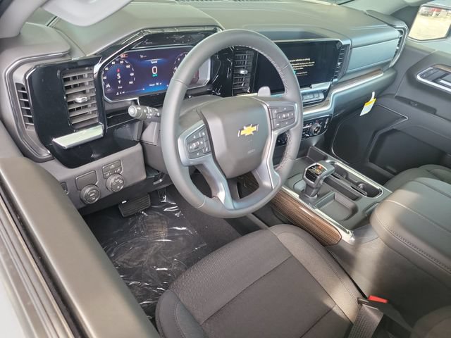 New 2026 Chevrolet Silverado 1500 LT w/ LPO, Dark Essentials Package RWD image 6