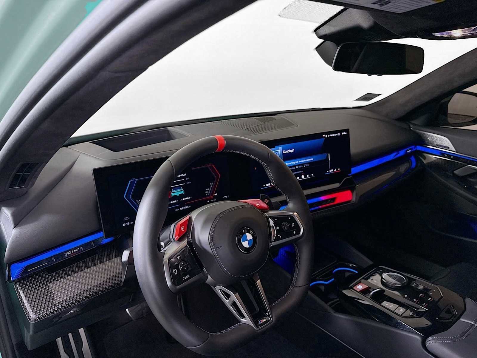 Used 2025 BMW M5 w/ Carbon Package AWD/4WD image 2