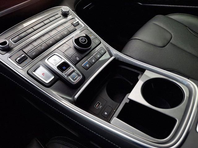 Used 2023 Hyundai Santa Fe Calligraphy image 24