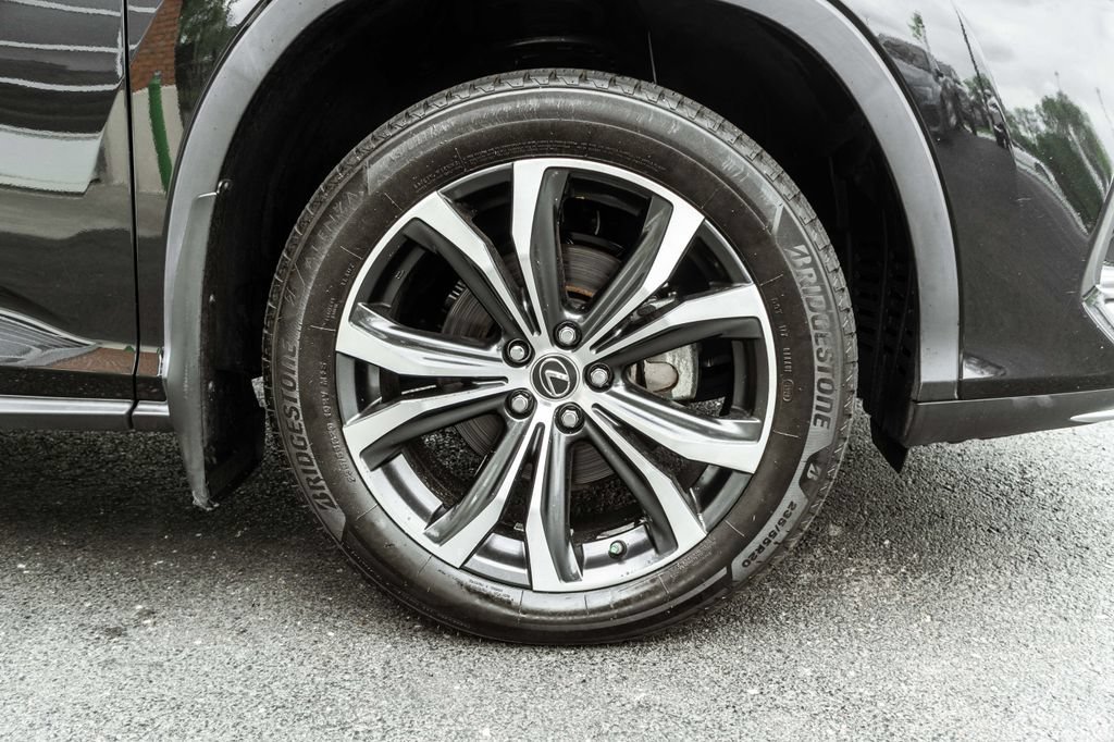 Used 2022 Lexus RX 450hL AWD w/ Premium Package image 4