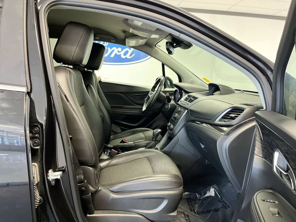 Used 2016 Buick Encore Convenience AWD/4WD image 21