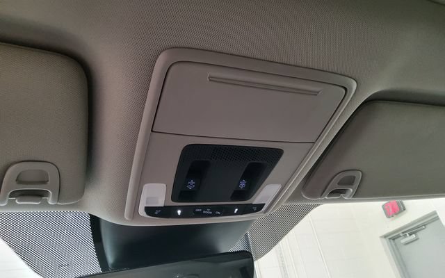 Certified 2025 Honda Pilot Touring image 28
