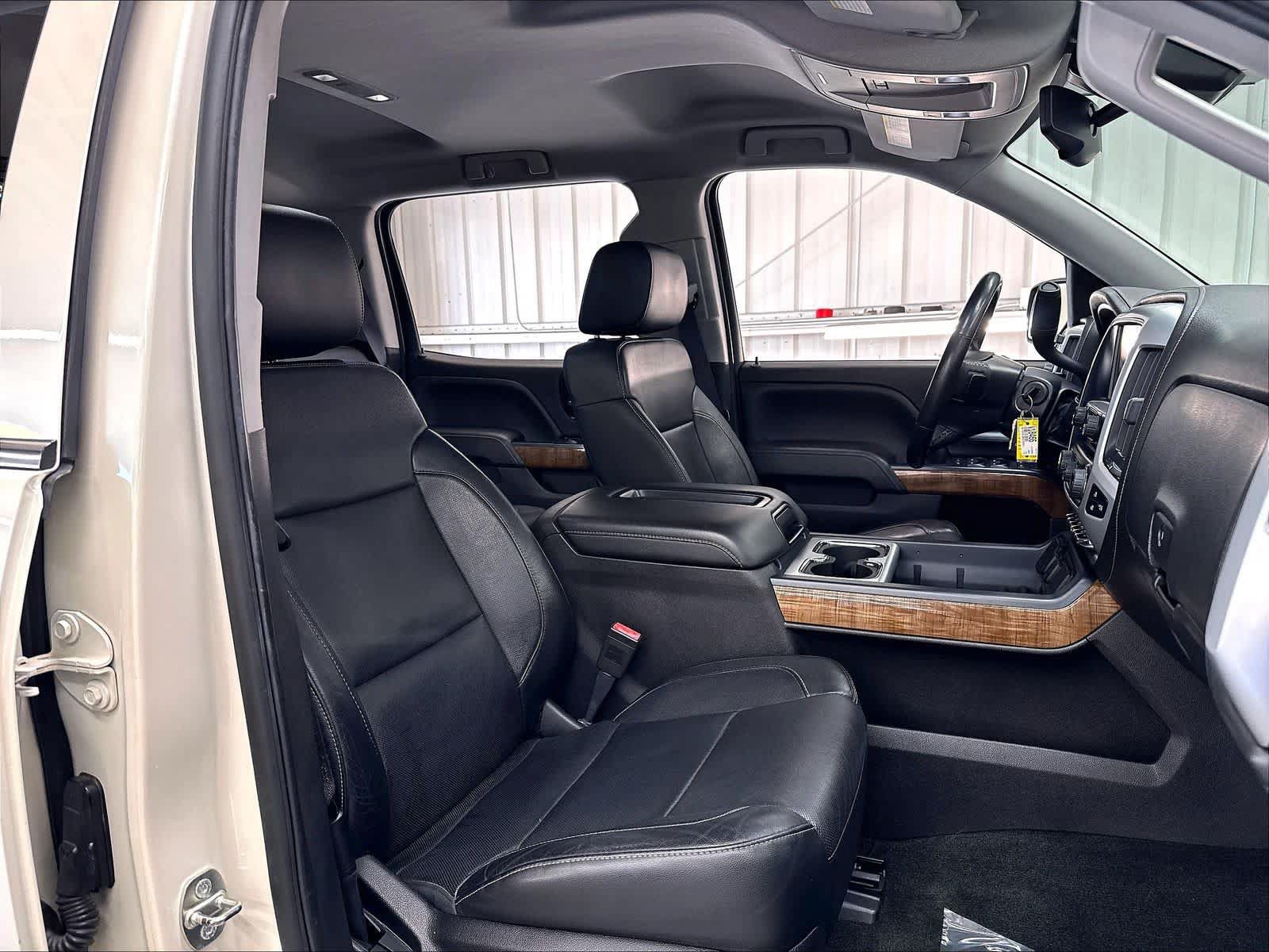 Used 2014 GMC Sierra 1500 SLT w/ SLT Crew Cab Value Package AWD/4WD image 31