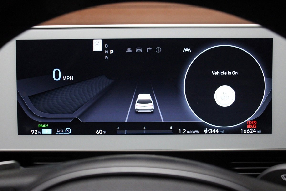 Used 2024 Hyundai Ioniq 5 Limited RWD image 16