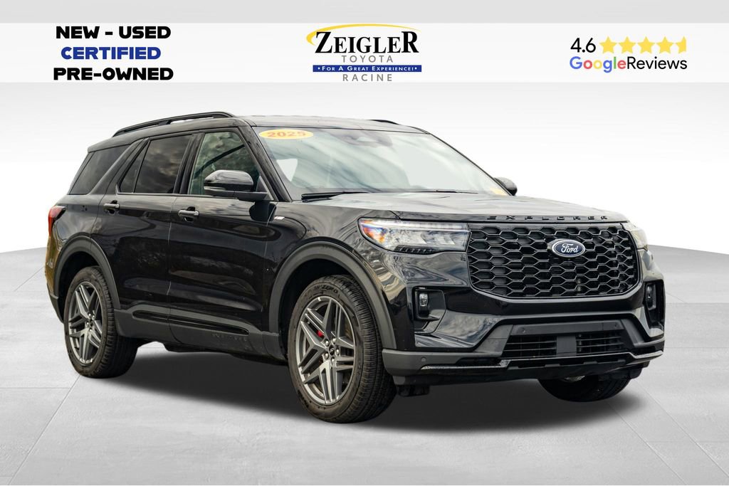 Used 2025 Ford Explorer ST-Line w/ ST-Line Street Pack