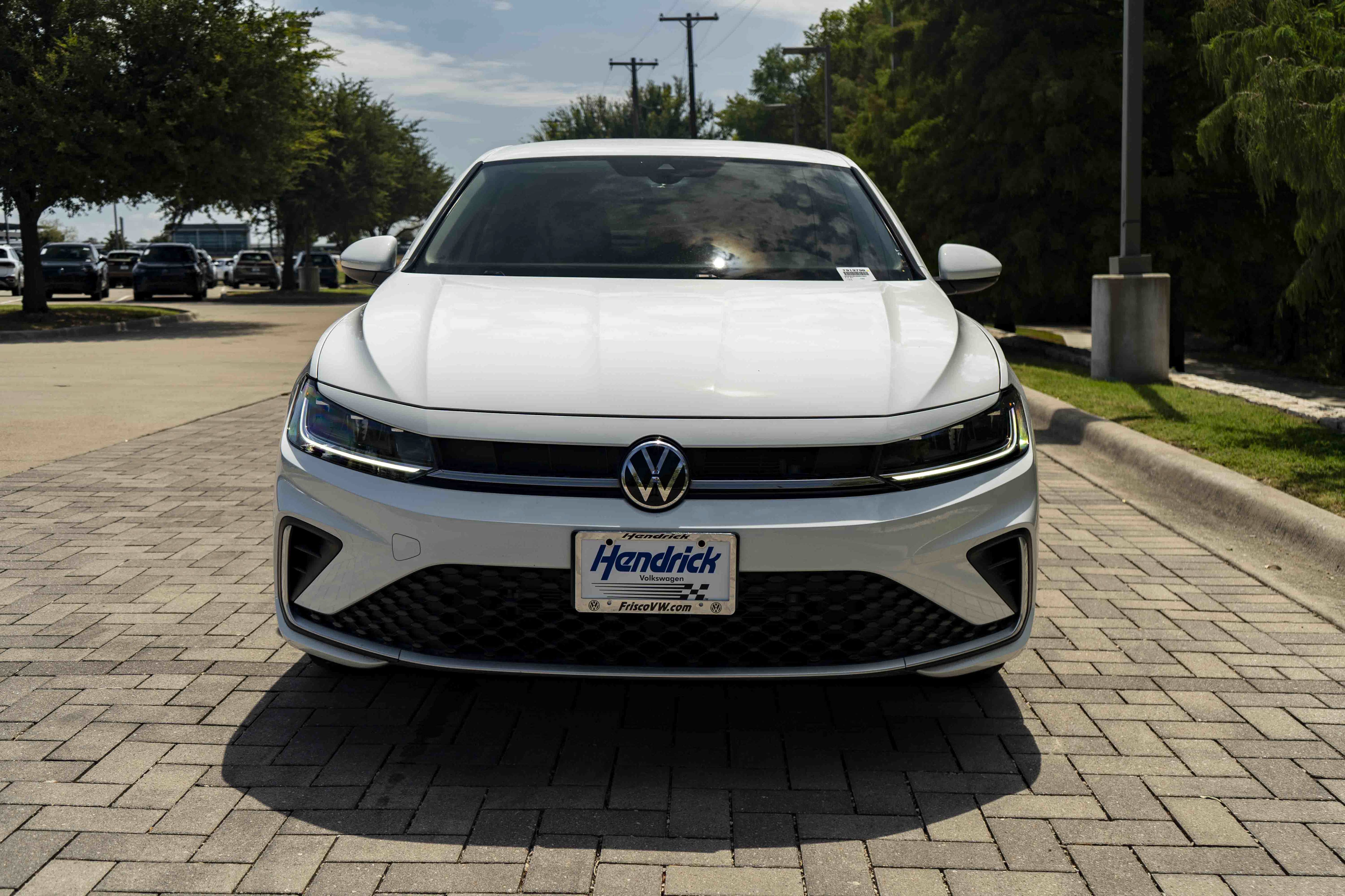 Certified 2025 Volkswagen Jetta S FWD image 3