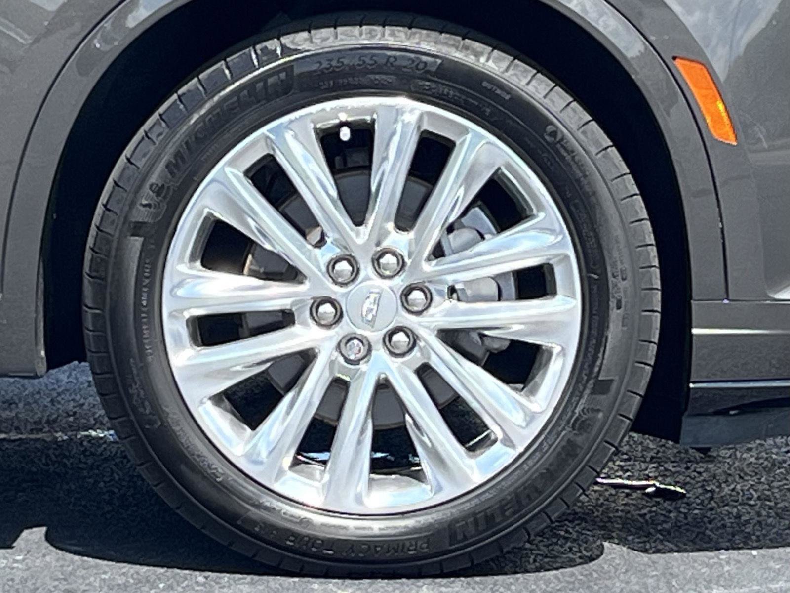 Used 2020 Cadillac XT6 Premium Luxury image 32