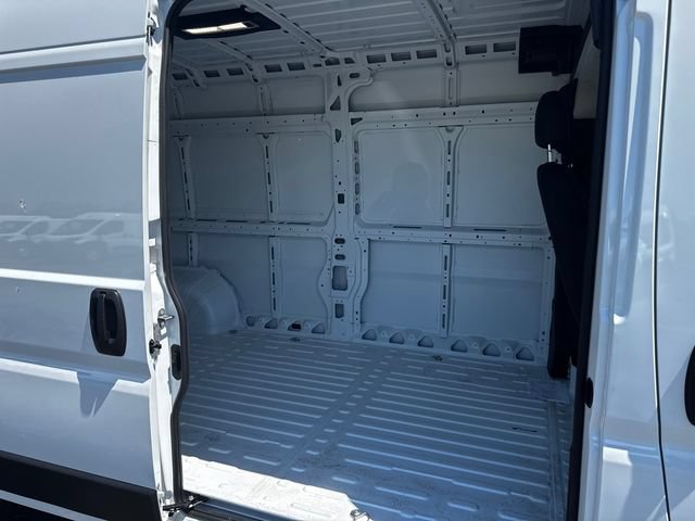 New 2026 RAM ProMaster 2500 w/ Convenience Group FWD image 15