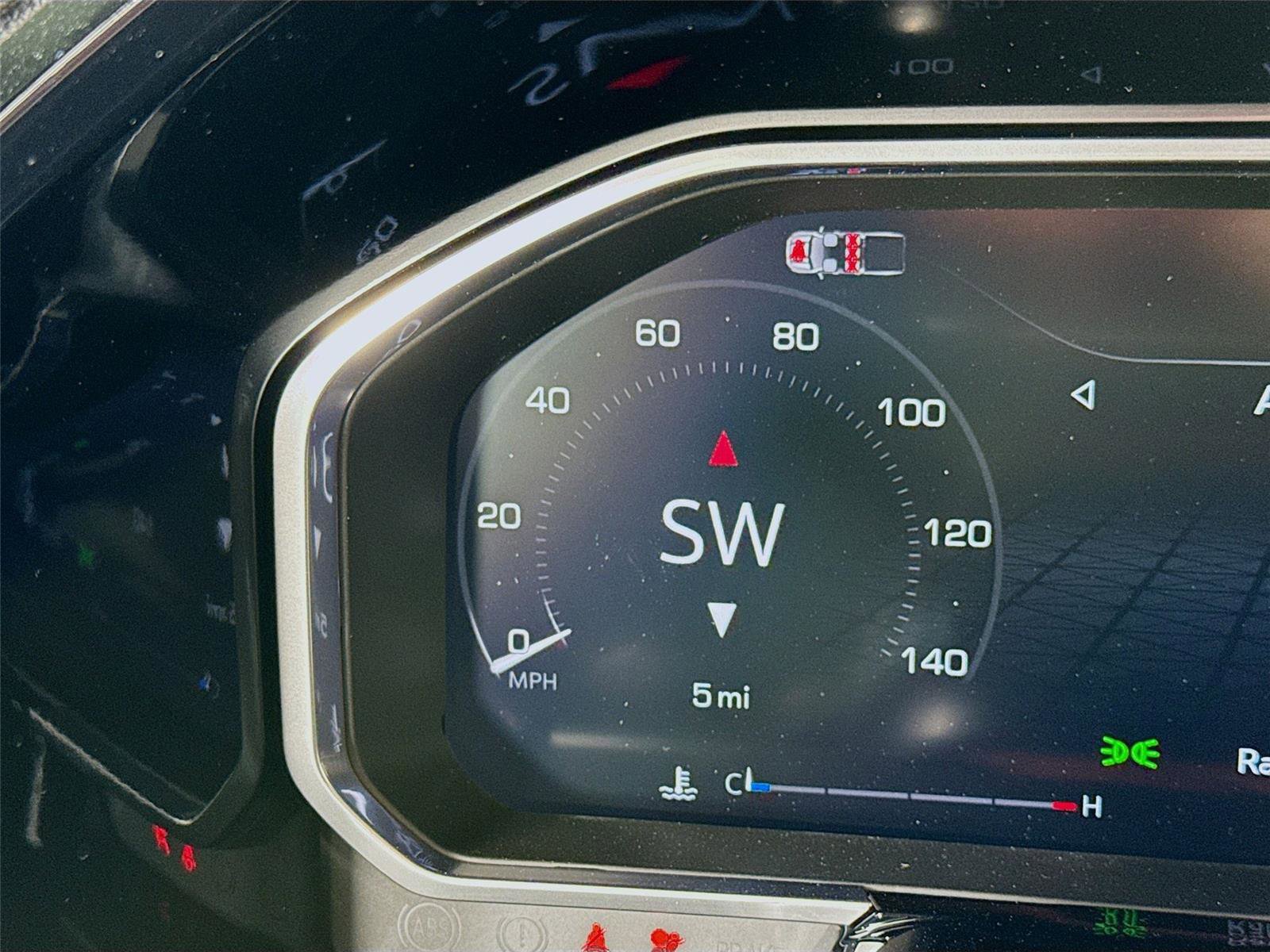 New 2026 GMC Sierra 1500 SLT w/ SLT Premium Plus Package AWD/4WD image 7