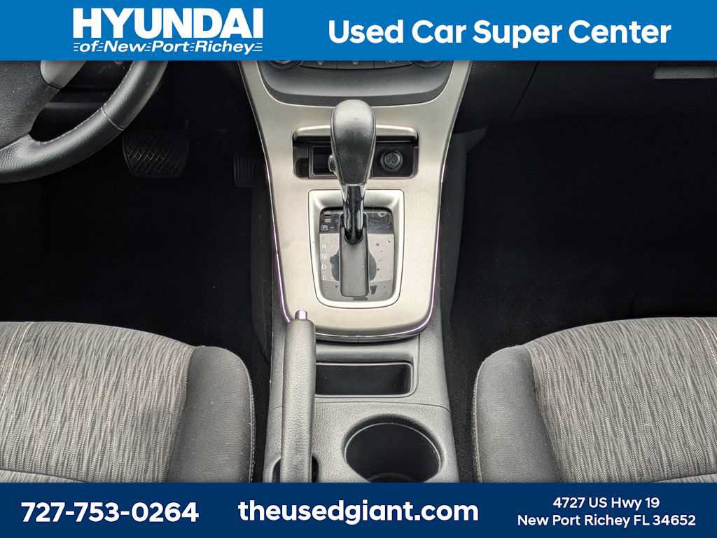 Used 2015 Nissan Sentra SV FWD image 19