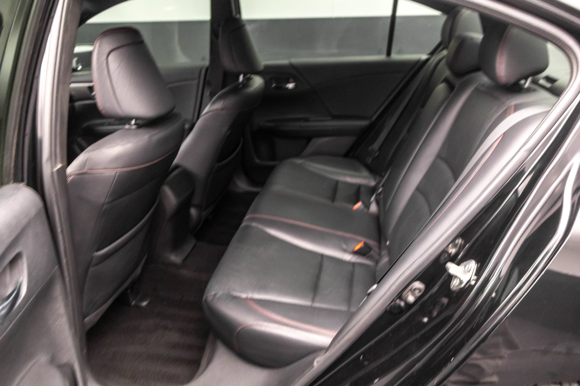 Used 2017 Honda Accord Sport Special Edition image 28