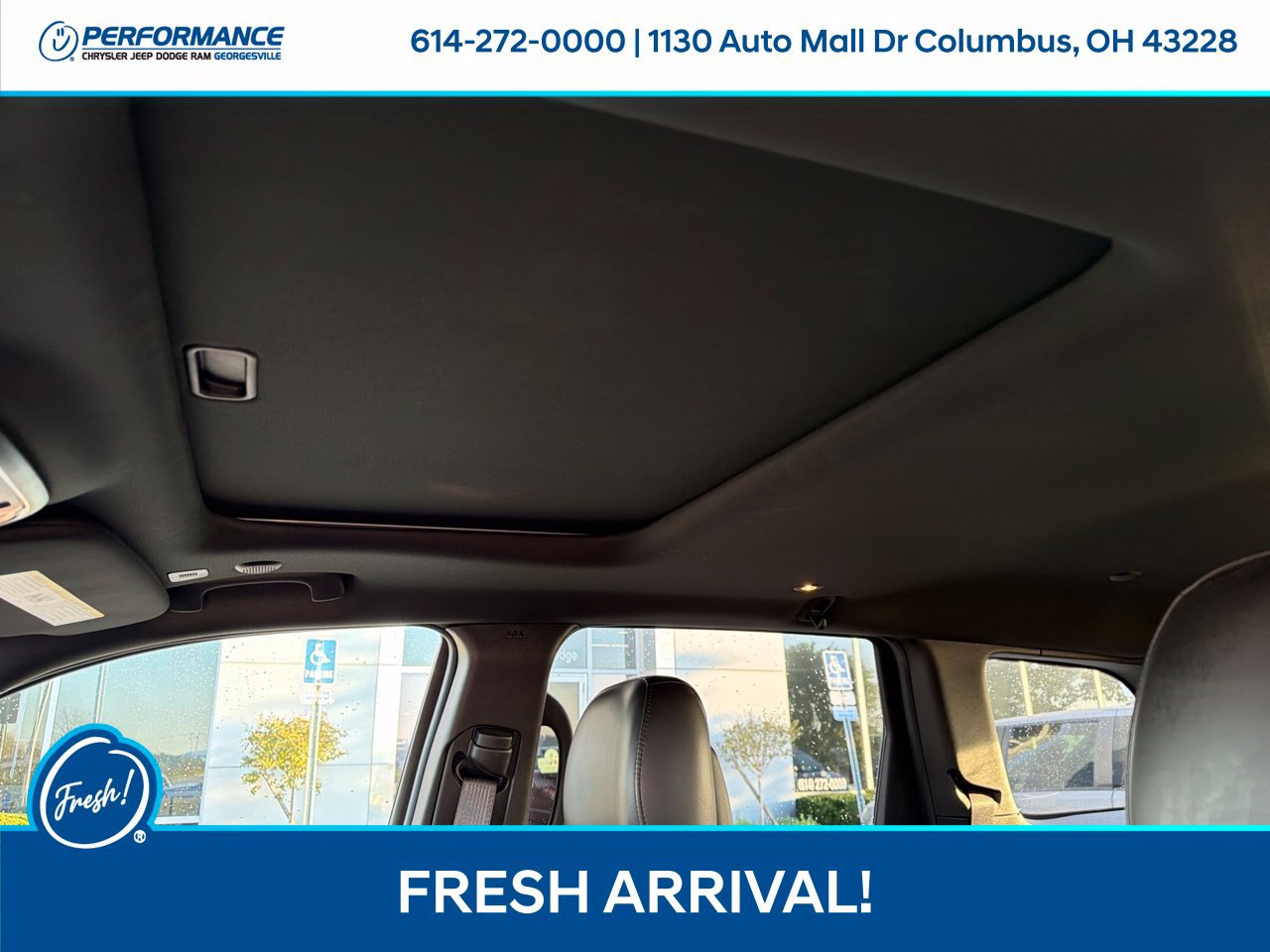 Used 2019 Jeep Grand Cherokee Altitude AWD/4WD image 12