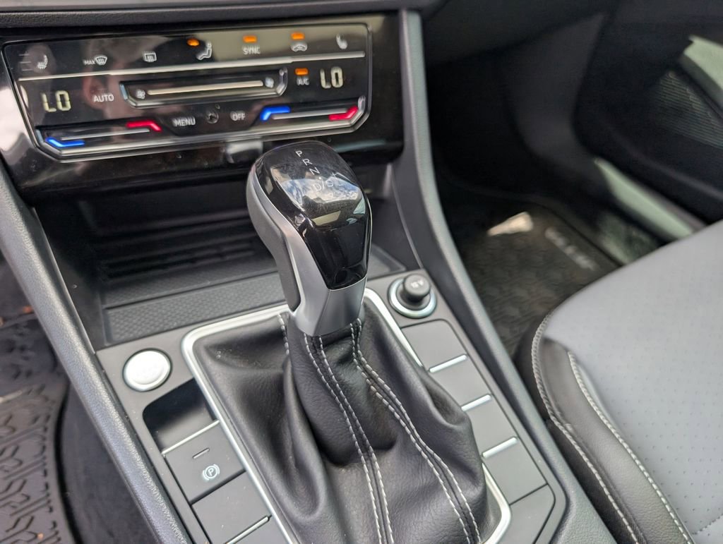 New 2025 Volkswagen Jetta SE image 13