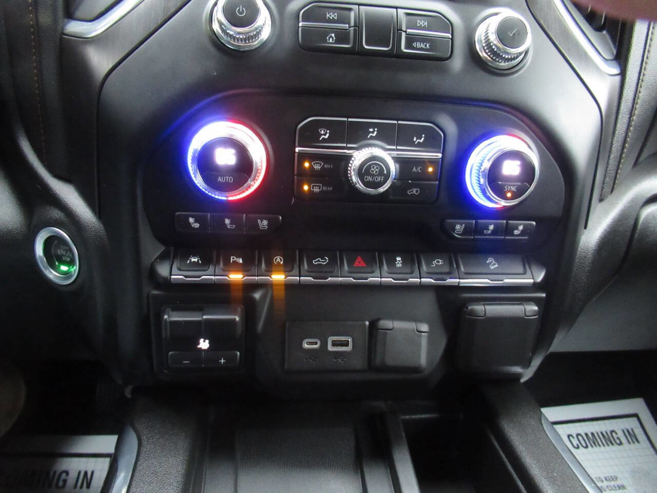 Used 2020 GMC Sierra 1500 AT4 image 30