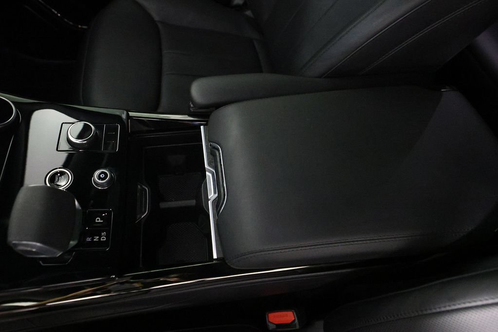 Used 2023 Land Rover Range Rover Sport First Edition AWD/4WD image 35