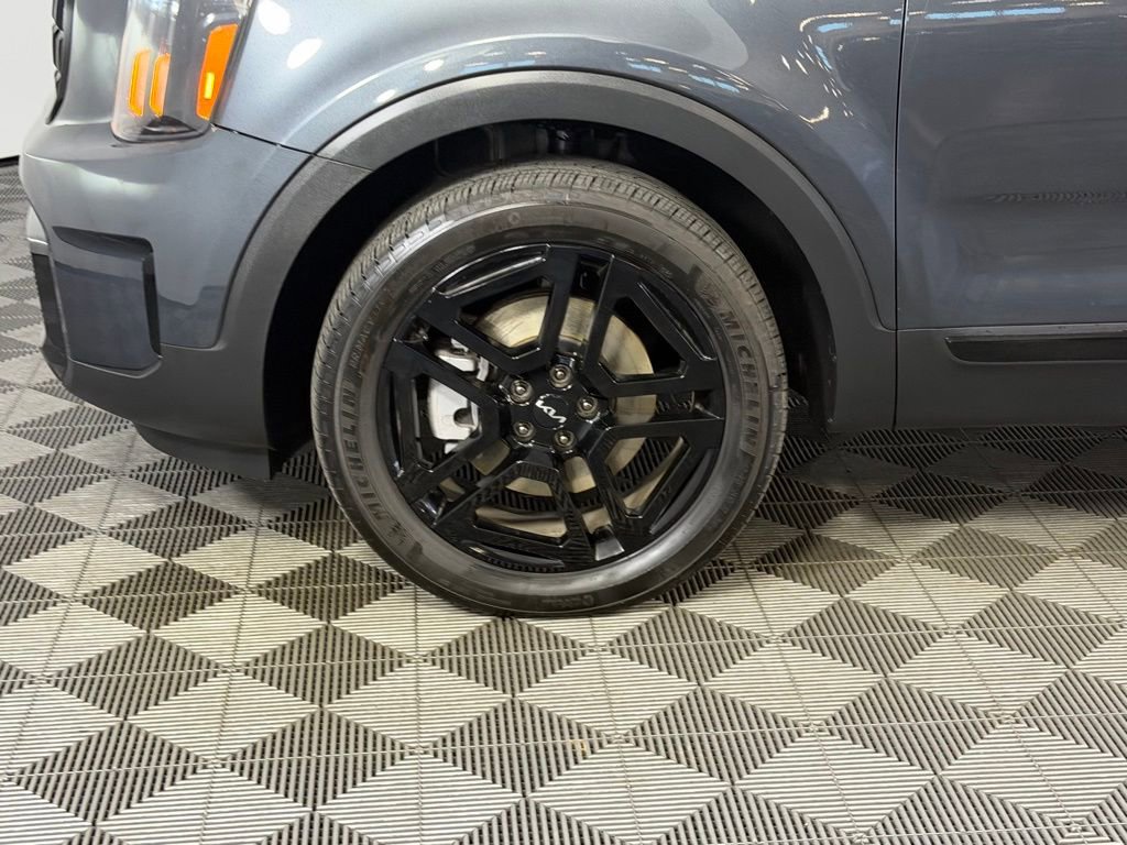 Used 2024 Kia Telluride EX X-Line image 12
