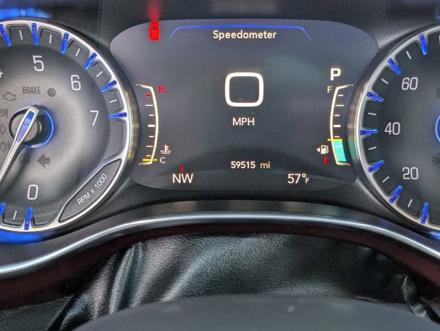 Used 2019 Chrysler Pacifica Limited FWD image 16