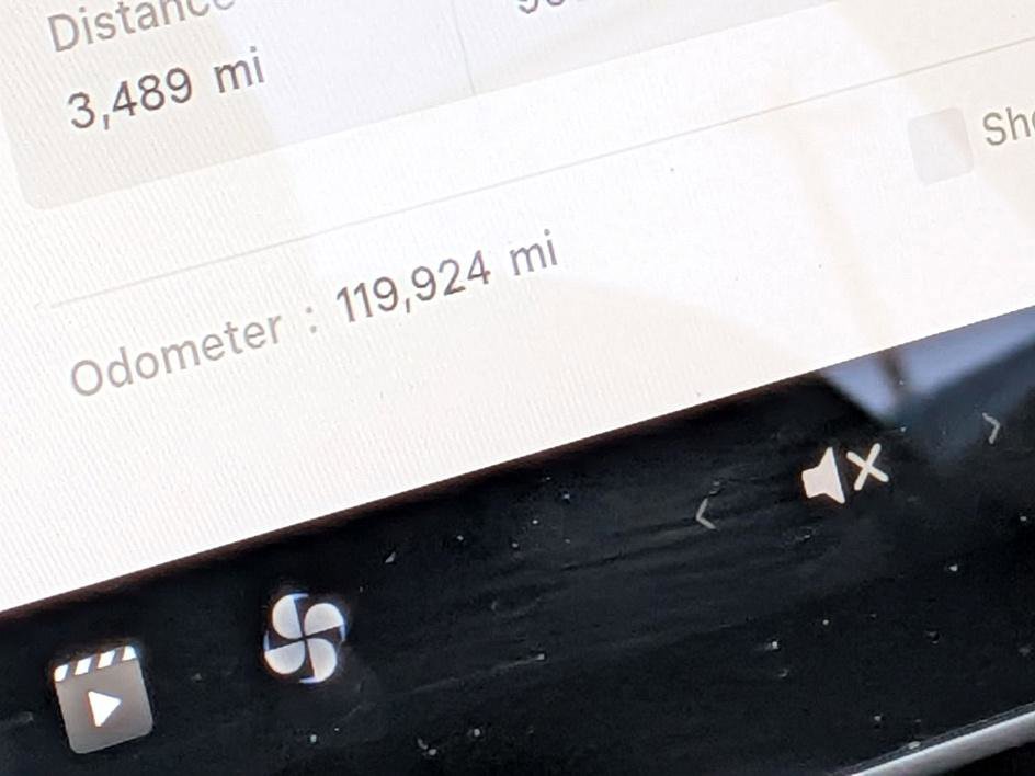 Used 2022 Tesla Model 3 Long Range image 22