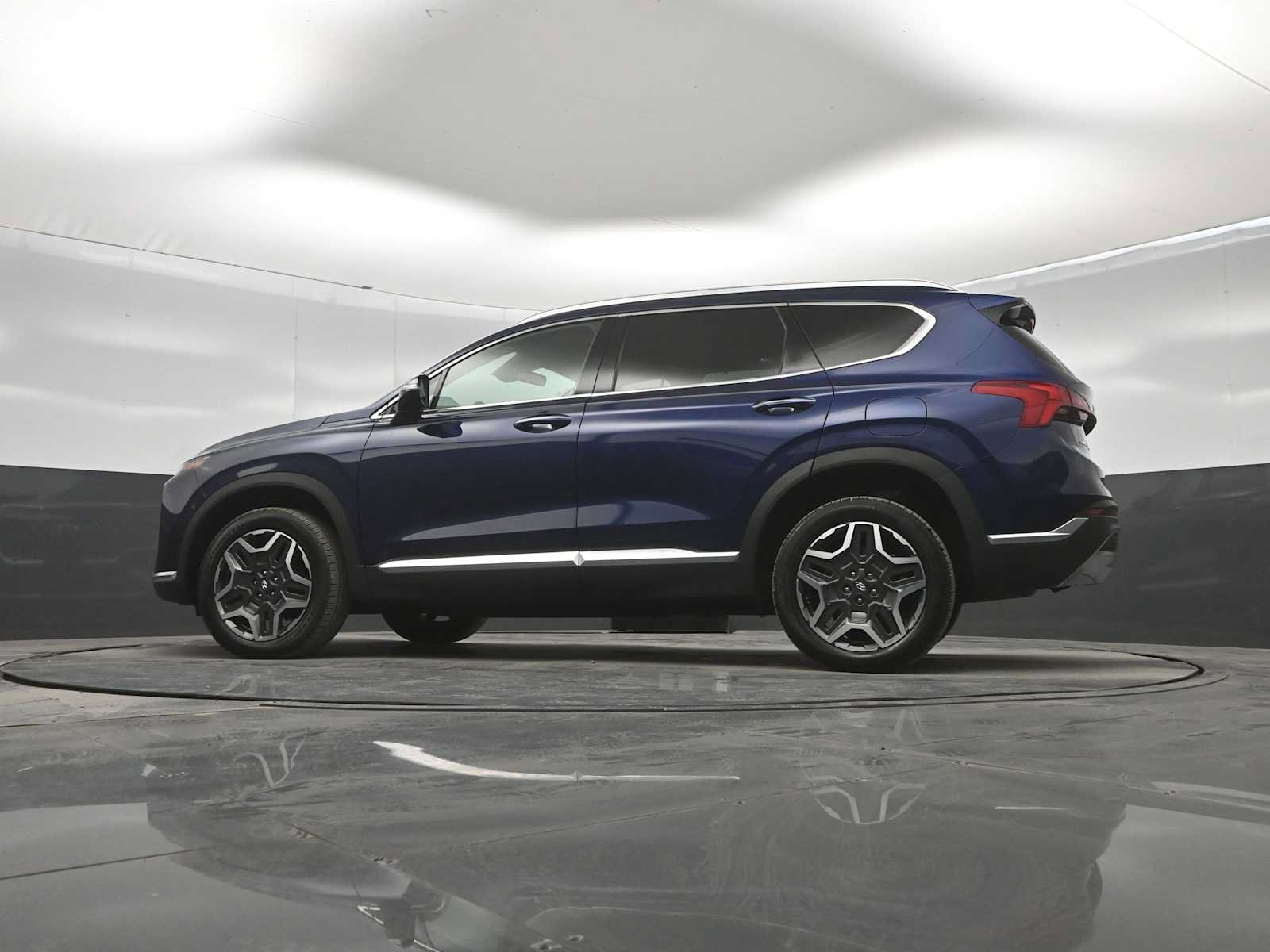 Used 2023 Hyundai Santa Fe Limited w/ Cargo Package AWD/4WD image 40