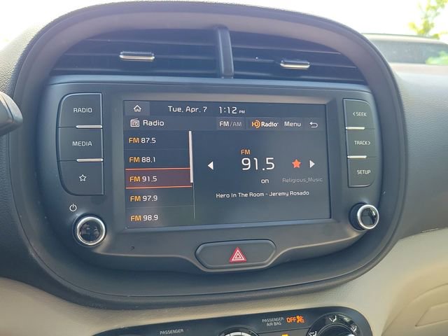 Certified 2025 Kia Soul LX w/ LX Technology Package image 19