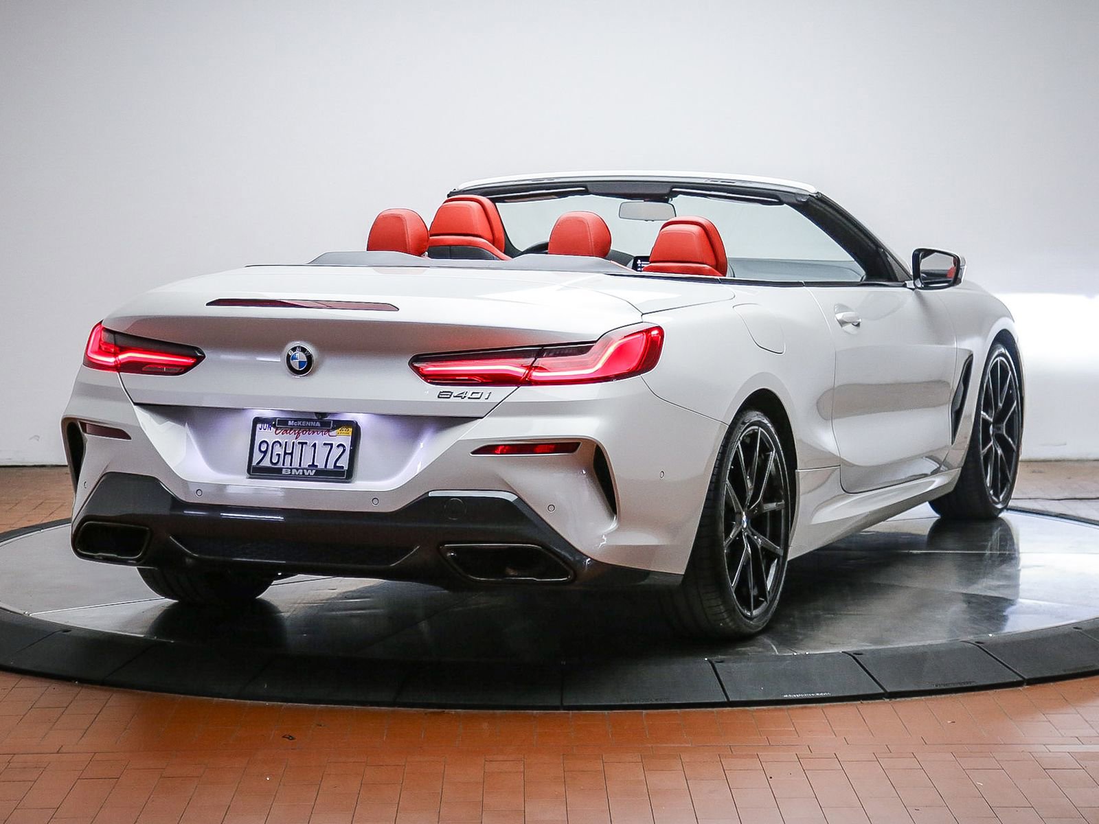 Used 2023 BMW 840i Convertible w/ M Sport Professional Package RWD image 5