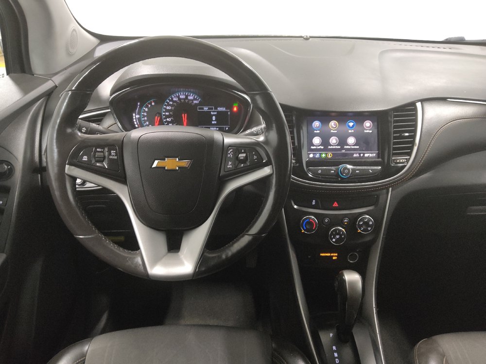 Used 2022 Chevrolet Trax LT w/ Driver Confidence Package AWD/4WD image 22