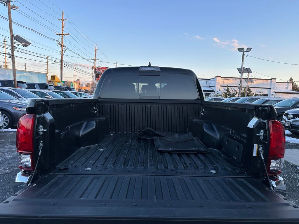 Used 2023 Toyota Tacoma SR5 image 29