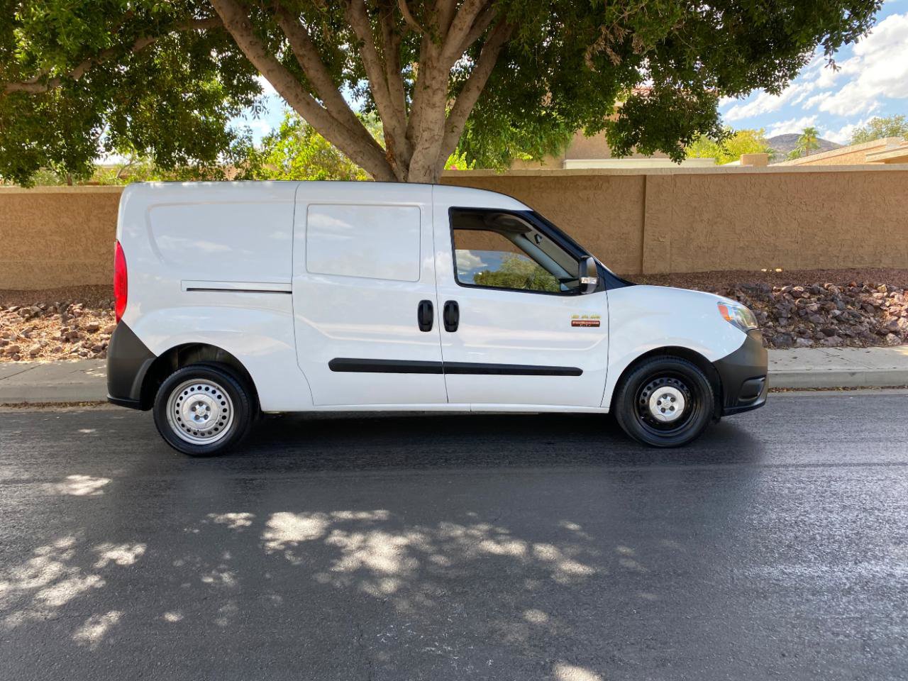 Used 2018 RAM ProMaster City Tradesman FWD image 4