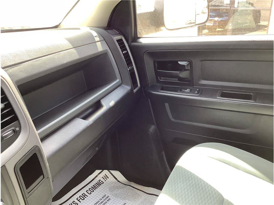 Used 2019 RAM 1500 Express w/ Express Value Package RWD image 14