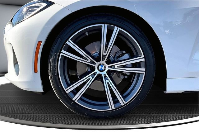 Used 2021 BMW 430i Coupe w/ Convenience Package image 33